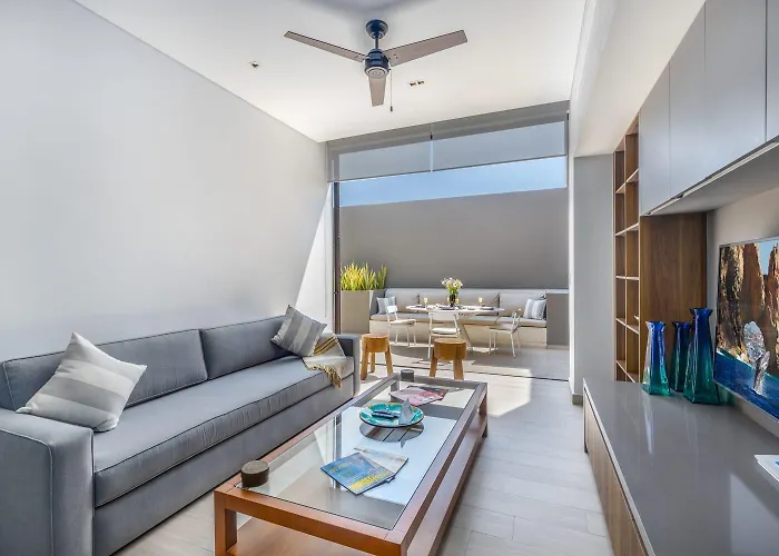 Сasa de vacaciones 2 Bedroom Cabo Marina Walk To & Private Jacuzzi Cabo San Lucas