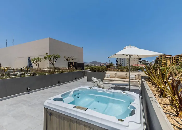 2 Bedroom Cabo Marina Walk To & Private Jacuzzi Сasa de vacaciones Cabo San Lucas