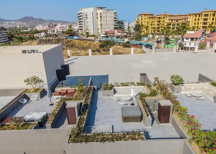 Сasa de vacaciones 2 Bedroom Cabo Marina Walk To & Private Jacuzzi *