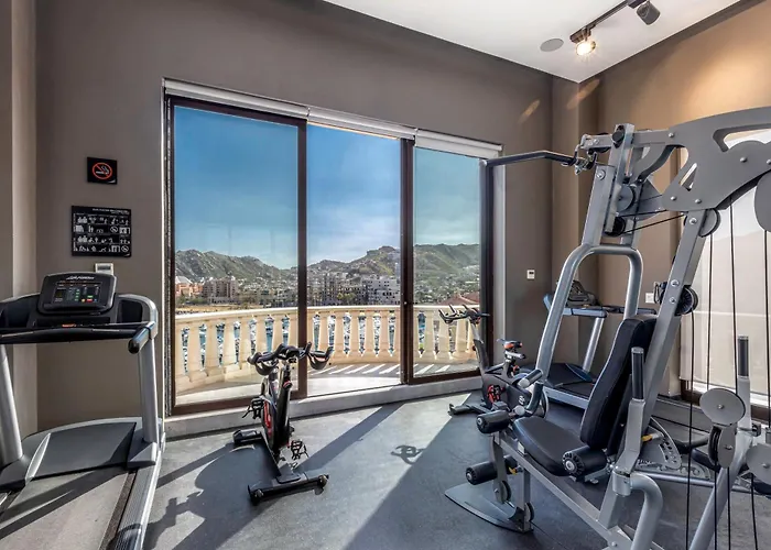 2 Bedroom Cabo Marina Walk To & Private Jacuzzi Сasa de vacaciones *